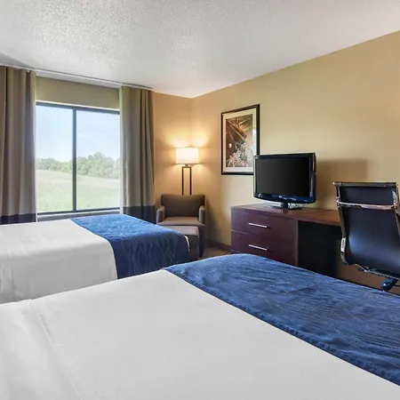 Comfort Inn & Suites Cooperstown - Milford Exterior photo