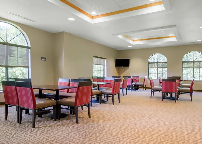 Comfort Inn&Suites Milford/Cooperstown