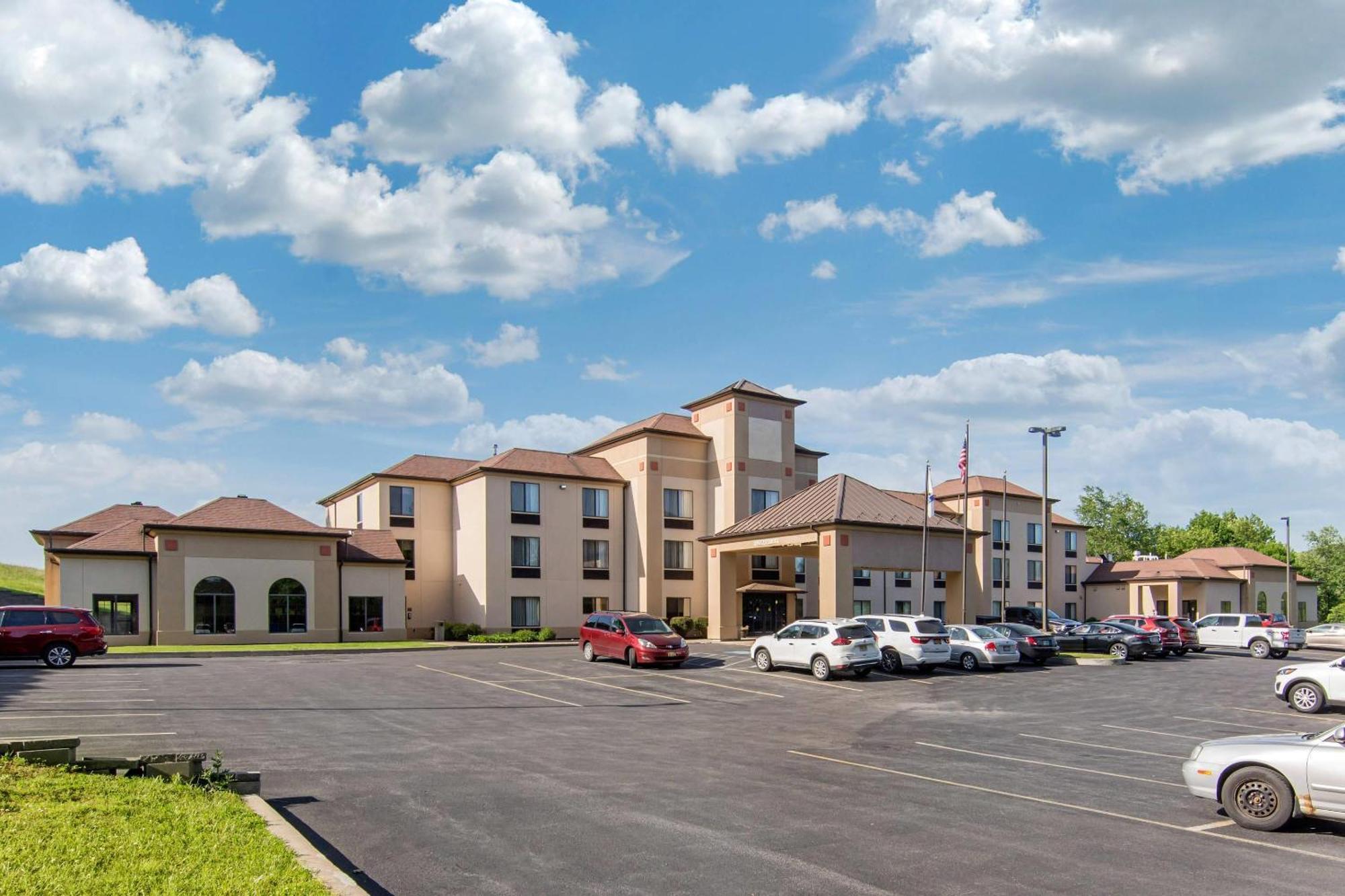 Comfort Inn&suites Milford/cooperstown Hotel Cooperstown