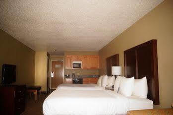 Comfort Inn&suites Milford/cooperstown